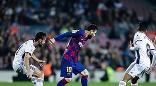 抵挡住对手 抵挡住对手